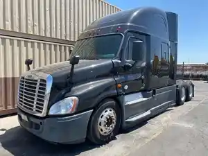 Used 2015 FREIGHTLINER Cascadia 125 Miscellaneous (Stock #3305)) Part Image