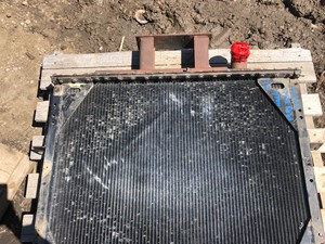 Used 1998 Mack Radiator (Stock #59586)) Part Image