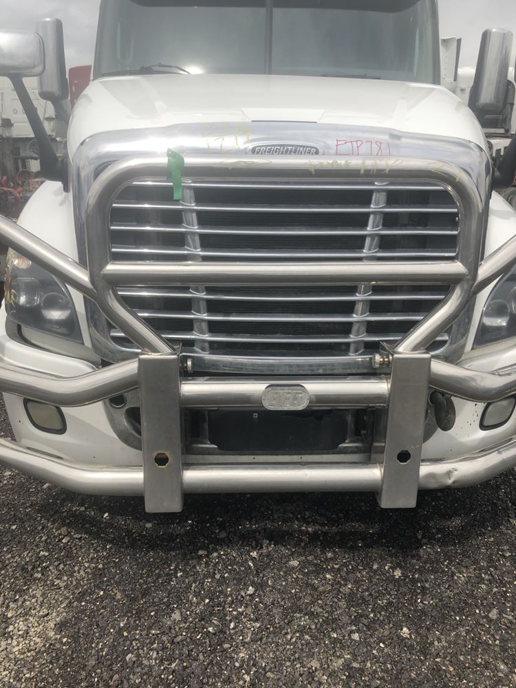 Used 2015 Freightliner Cascadia 125 Moose Bumper for sale Calgary