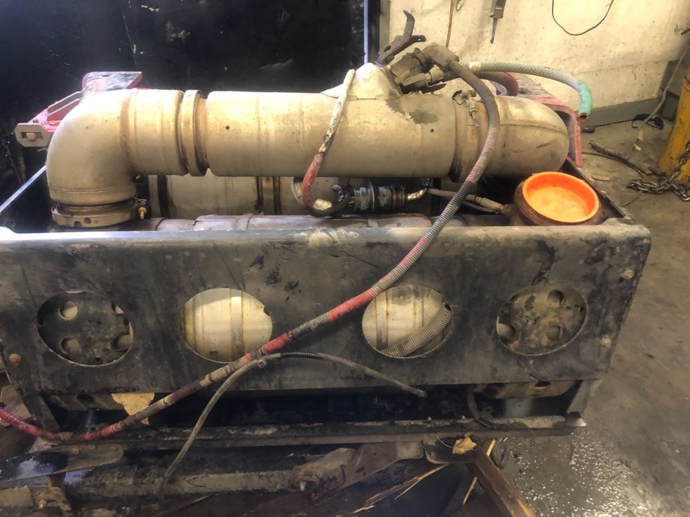 2016 Kenworth T680 (Stock #H513-2) | Diesel Particulate Filter (DPF) | TPI