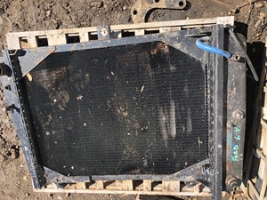 Used Ford LOUISVILLE Radiator (Stock #59581)) Part Image
