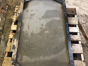 Used Freightliner Radiator (Stock #59613)) Part Image