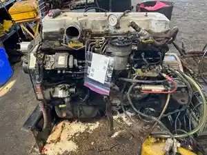 Used 1999 Cummins ISB 190 Engine Assy (Stock #60532)) Part Image