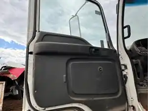 Used 2002 GMC T7500 Door (Stock #ETP1583-7)) Part Image