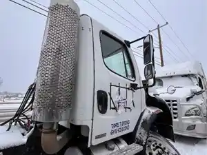 Used 2007 Freightliner M2 112 Medium Duty Cab (Stock #ETP1541-3)) Part Image