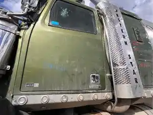 Used 2013 Western Star 4900 SA Door (Stock #ETP1561-7)) Part Image