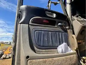 Used 2015 Peterbilt 388 Door (Stock #ETP1581-7)) Part Image
