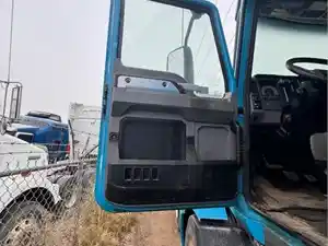Used 2019 Mack Anthem Door (Stock #ETP1659-7)) Part Image