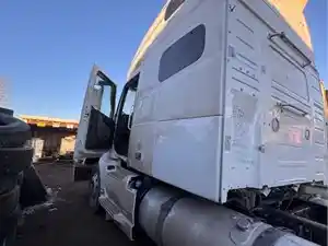 Used 2019 Volvo VNL Fuel Tank (Stock #ETP1705-9)) Part Image