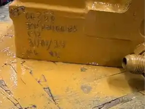 Used Caterpillar C12 Head (Stock #60353)) Part Image