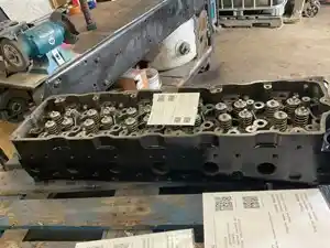 Used International DT466E Head (Stock #60482)) Part Image