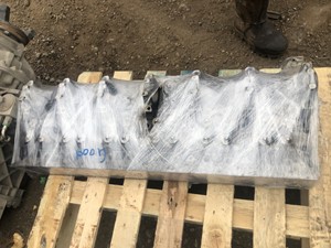 Used Volvo D13 Head (Stock #59883)) Part Image