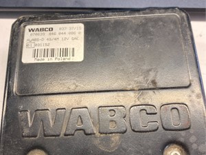 Used Wabco ABS Control Module (Stock #60014)) Part Image