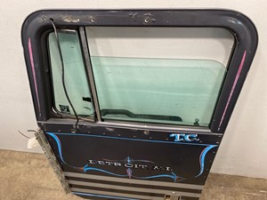Used 1989 Peterbilt 379 Door (Stock #606-13397)) Part Image