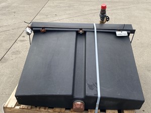 Used 1989 Peterbilt 379 Hydraulic Tank (Stock #692-10097)) Part Image