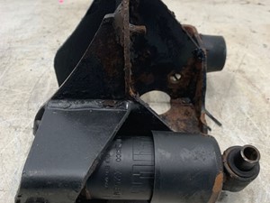 Used 1998 Freightliner FLD Cab Mount (Stock #630-10666)) Part Image