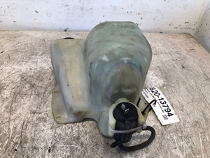 Used 1999 Peterbilt 379 Windshield Washer Reservoir (Stock #620-13794)) Part Image