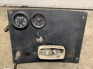 Used 2001 Mack RD Cab Gauge (Stock #716-10180)) Part Image