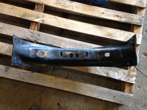 Used 2004 INTERNATIONAL 8600 Engine Mount (Stock #548-11110)) Part Image