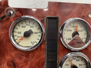 Used 2004 International 9900-IX Cab Gauge (Stock #716-10177)) Part Image