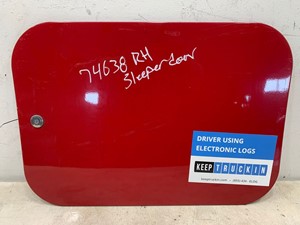Used 2005 Kenworth T2000 Sleeper Part (Stock #667-10442)) Part Image