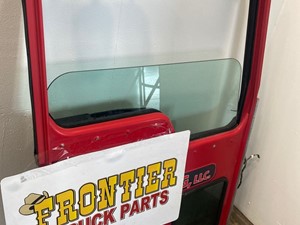 Used 2005 Kenworth T800 Door (Stock #606-13368)) Part Image