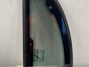 Used 2006 Kenworth T2000 Sleeper Part (Stock #810-10073)) Part Image