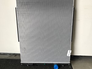 NTO 2008-2015 Kenworth T660 Radiator (Stock #800-29986)) Part Image