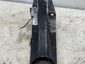 Used 2009 Peterbilt 335 Cab Mount Image