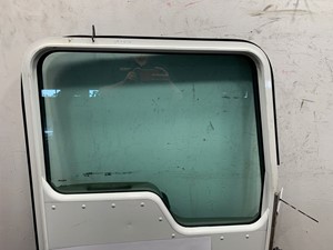 Used 2012 Kenworth T440 Door (Stock #606-13183)) Part Image