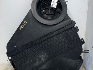 2013 Freightliner Cascadia Air Cleaners (Stock #624-10878) Part Image