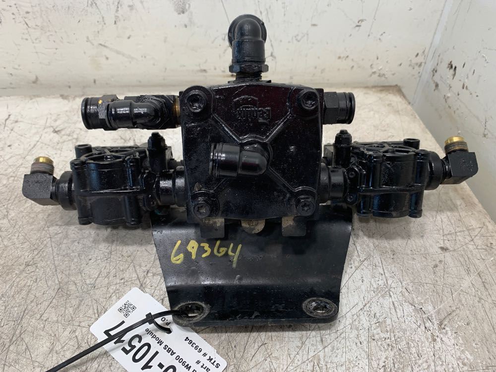 Used 2013 Kenworth W900 ABS Modulator Valve for sale Dorr Michigan