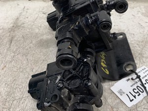 Used 2013 Kenworth W900 ABS Modulator Valve (Stock #320-10517)) Part Image