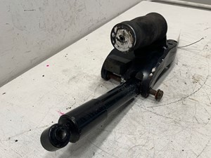 Used 2013 Peterbilt 386 Cab Mount (Stock #630-10678)) Part Image