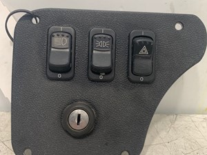 Used 2013 Peterbilt 587 Interior Misc Part Image