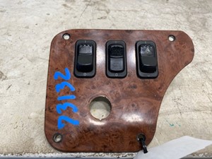 Used 2013 Peterbilt 587 Interior Misc Part Image