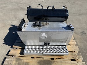 Used 2013 Peterbilt 587 Tool Box (Stock #693-10143)) Part Image