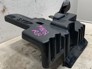 Used 2014 Kenworth T680 Fender Extension (Stock #608-12754)) Part Image