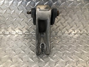 Used 2014 Kenworth T680 Hood Hinge (Stock #674-10043)) Part Image