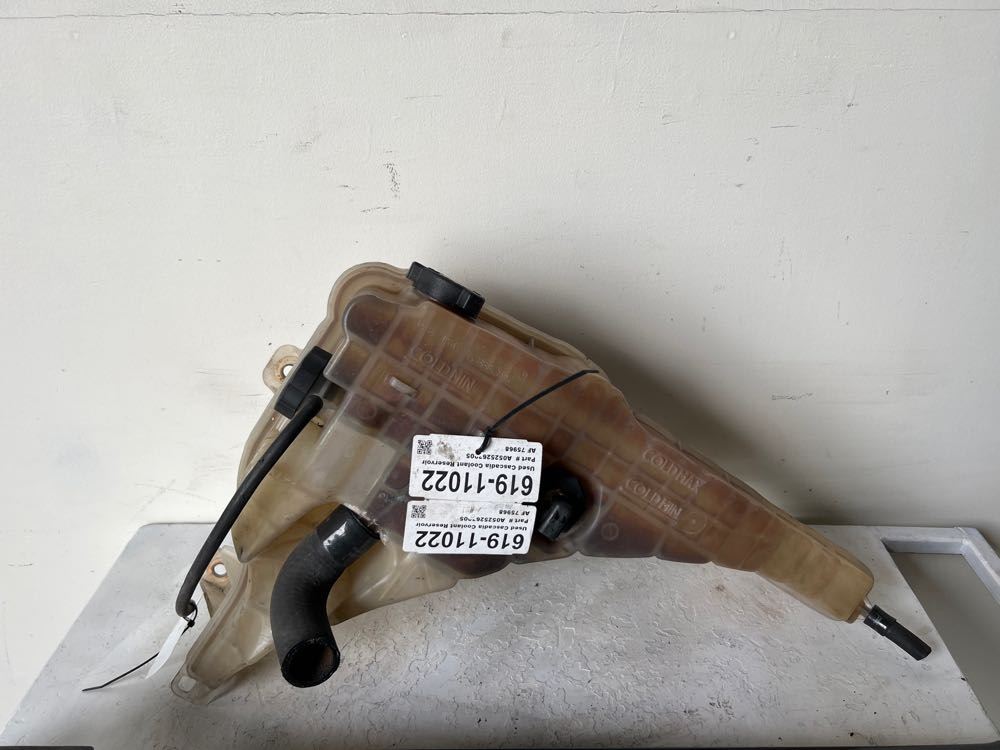 2015 Freightliner Cascadia (Stock 61911022) Coolant Reservoir TPI