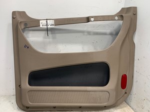 Used 2015 Freightliner Cascadia Door (Stock #681-10111)) Part Image