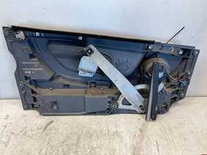 Used 2015 Freightliner Cascadia Door (Stock #681-10208)) Part Image
