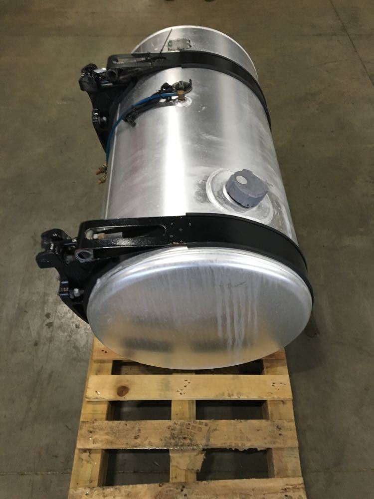 2015 Freightliner Cascadia (Stock 60915418) Fuel Tanks TPI