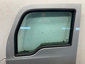 Used 2015 Kenworth T680 Door (Stock #606-13120)) Part Image