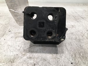 Used 2015 Kenworth T680 Engine Mount (Stock #548-11420)) Part Image