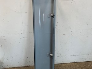 Used 2015 Peterbilt 587 Cab (Stock #625-10693)) Part Image