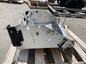 Used 2016 International Lonestar Battery Box (Stock #600-11197)) Part Image