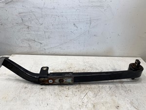 Used 2017 Freightliner Cascadia Spring, Front Leaf Hanger (Stock #632-14808)) Part Image