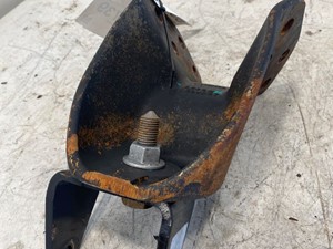 Used 2017 International 4300 Cab Mount (Stock #630-10739)) Part Image