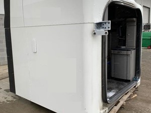 Used 2017 Peterbilt 579 Sleeper Image